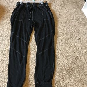 Black thin sweatpants